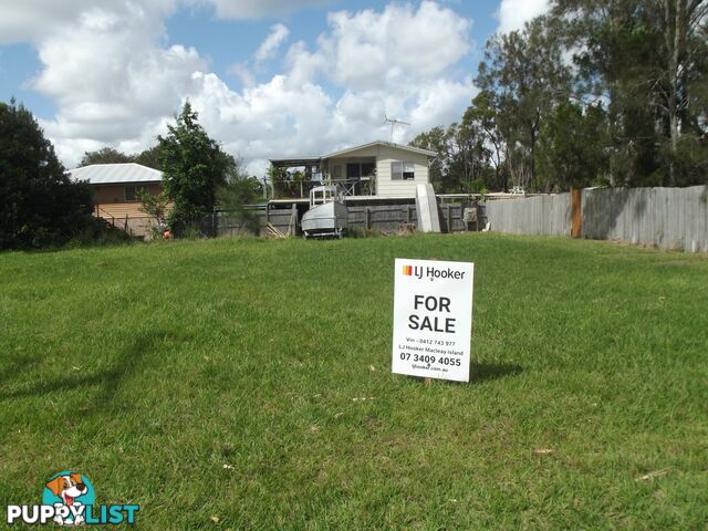 4 Cressy Street MACLEAY ISLAND QLD 4184