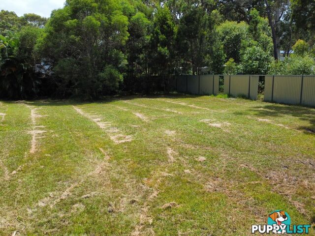 9 Leanne Street MACLEAY ISLAND QLD 4184