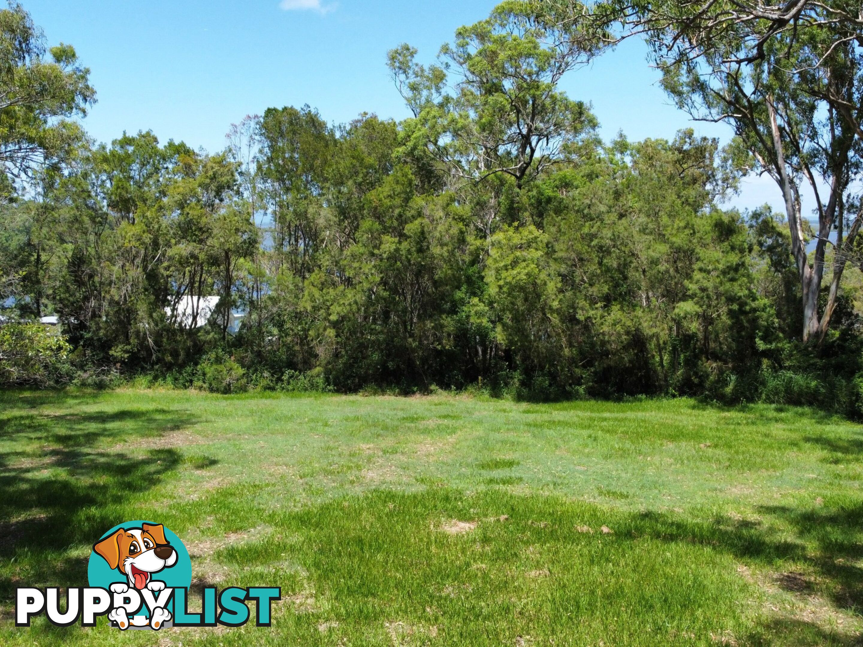 4 Cliff Terrace MACLEAY ISLAND QLD 4184