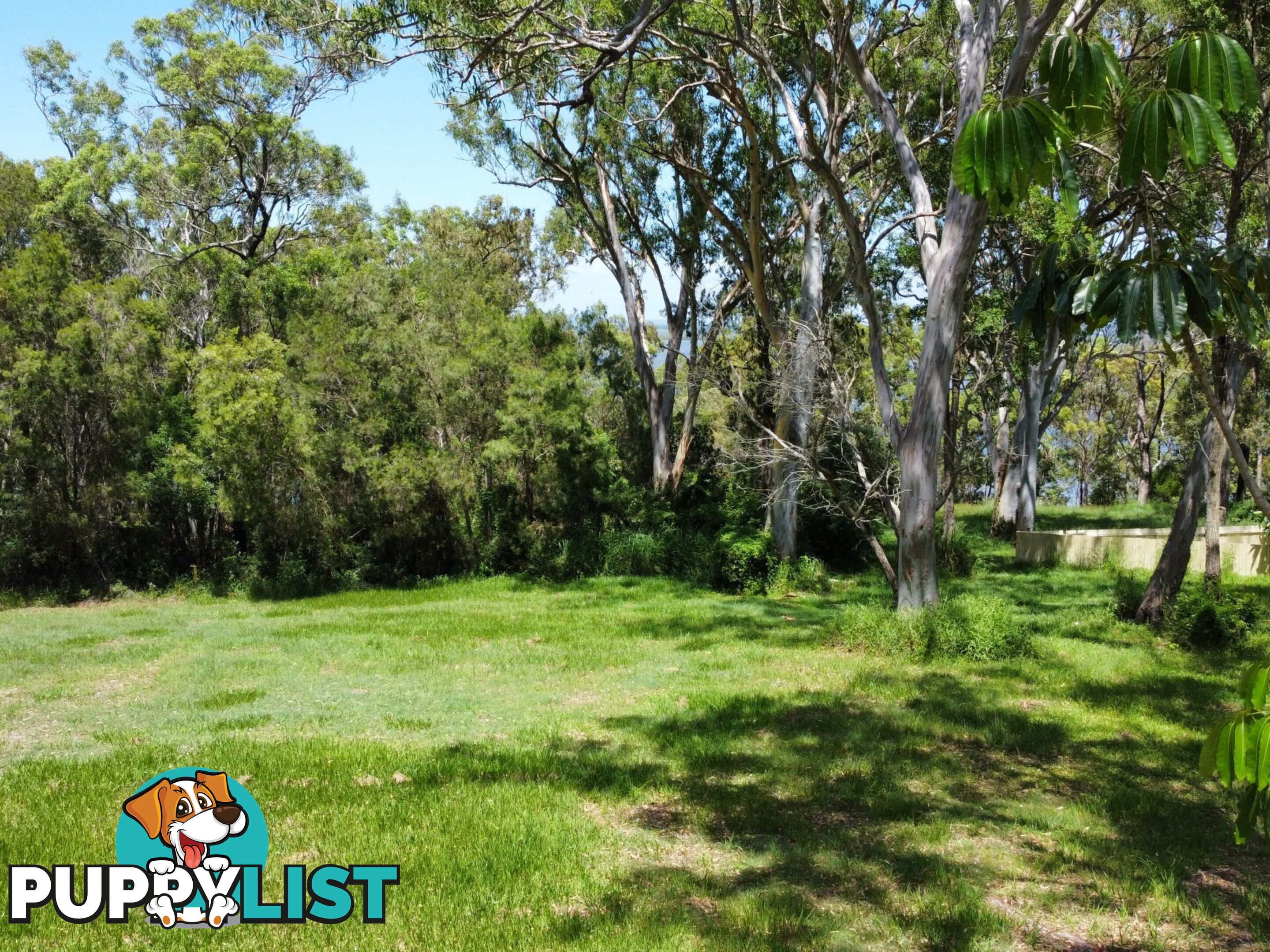 4 Cliff Terrace MACLEAY ISLAND QLD 4184