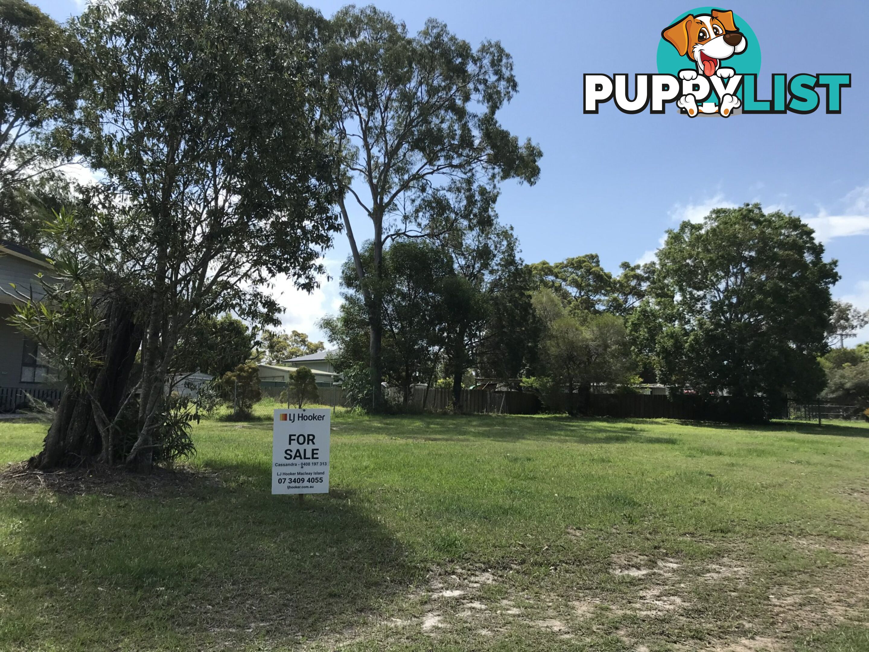 67 Francis Road MACLEAY ISLAND QLD 4184