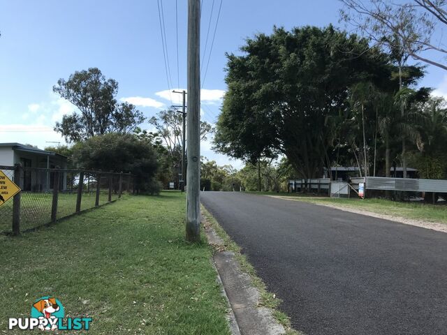 67 Francis Road MACLEAY ISLAND QLD 4184