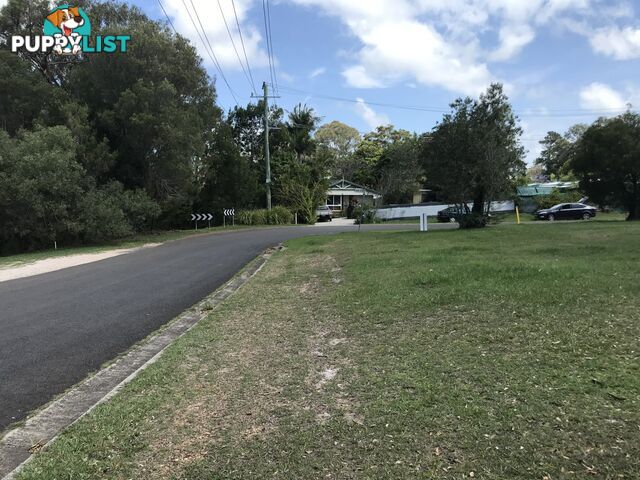 67 Francis Road MACLEAY ISLAND QLD 4184