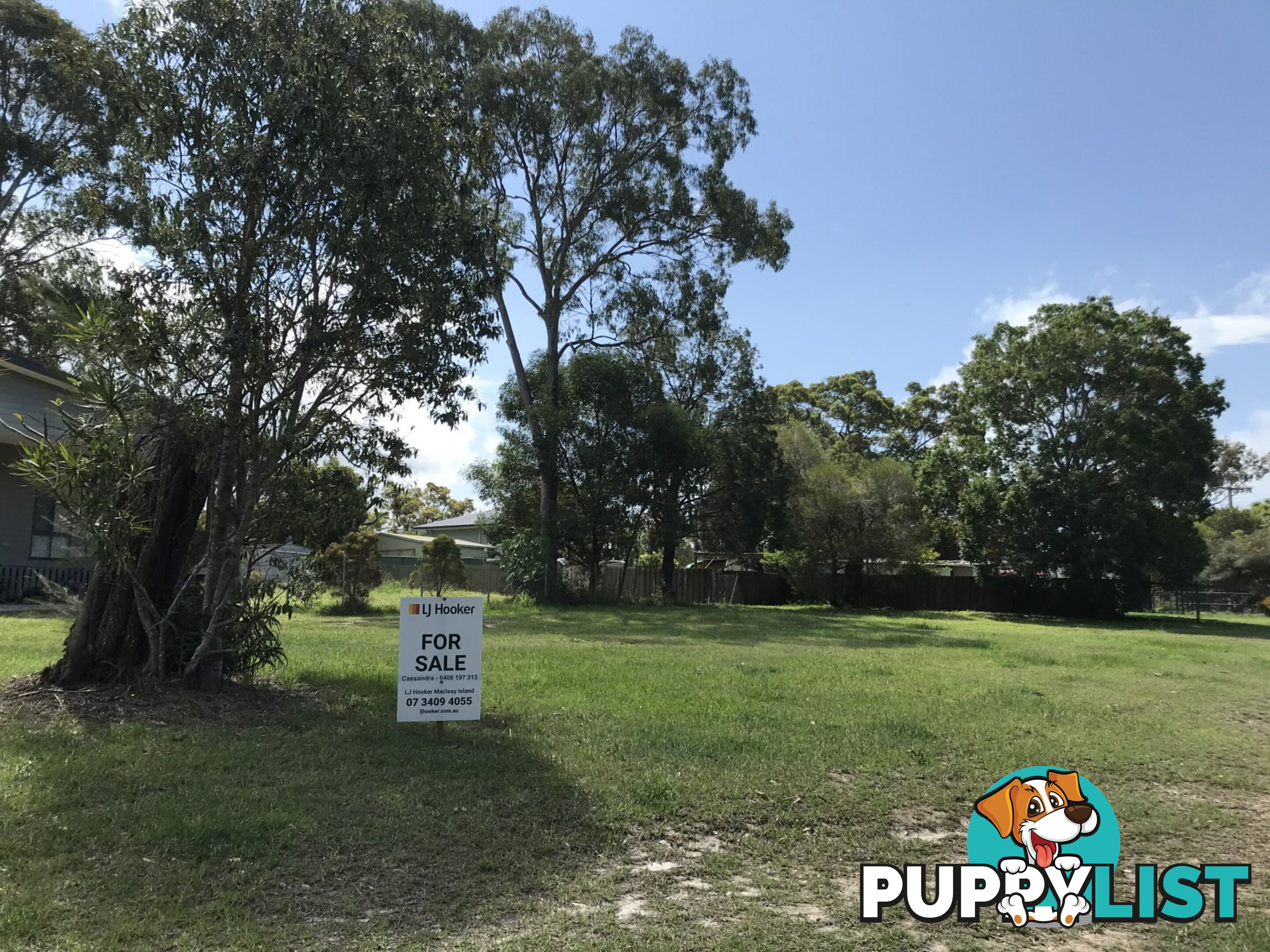 67 Francis Road MACLEAY ISLAND QLD 4184