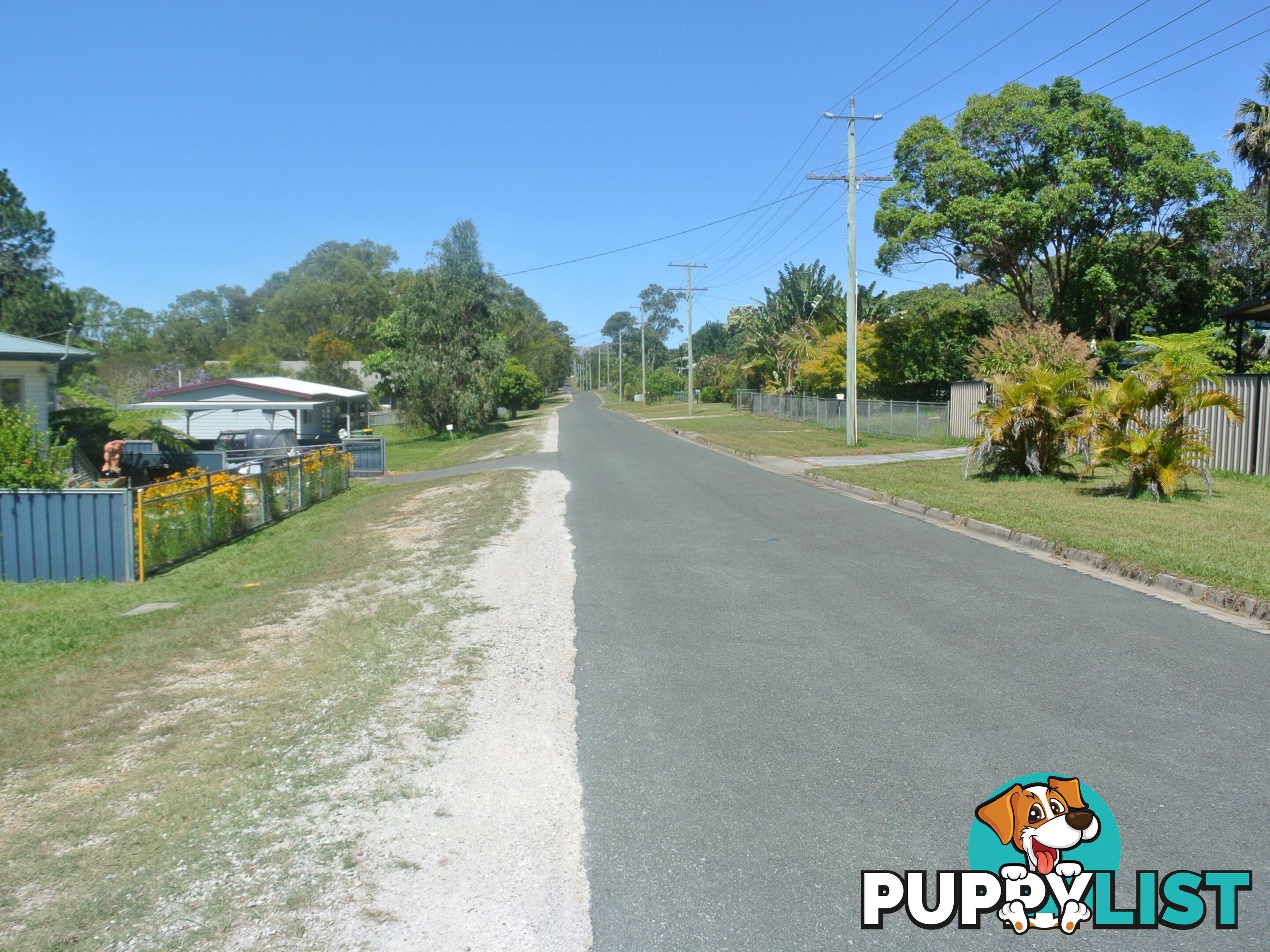 9 Francis Road MACLEAY ISLAND QLD 4184