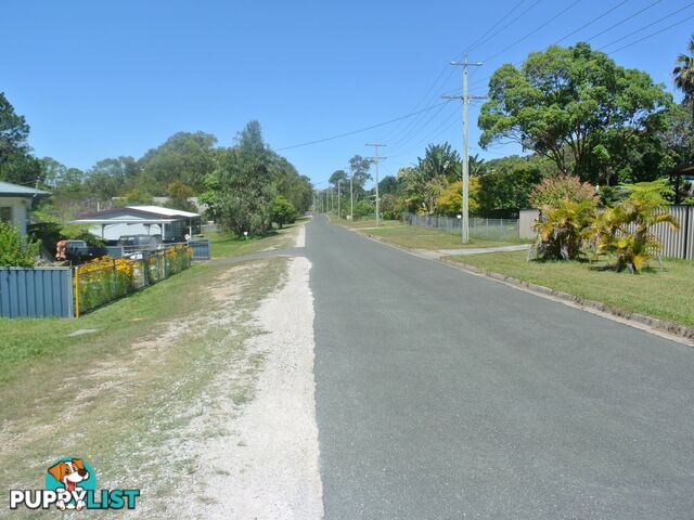 9 Francis Road MACLEAY ISLAND QLD 4184