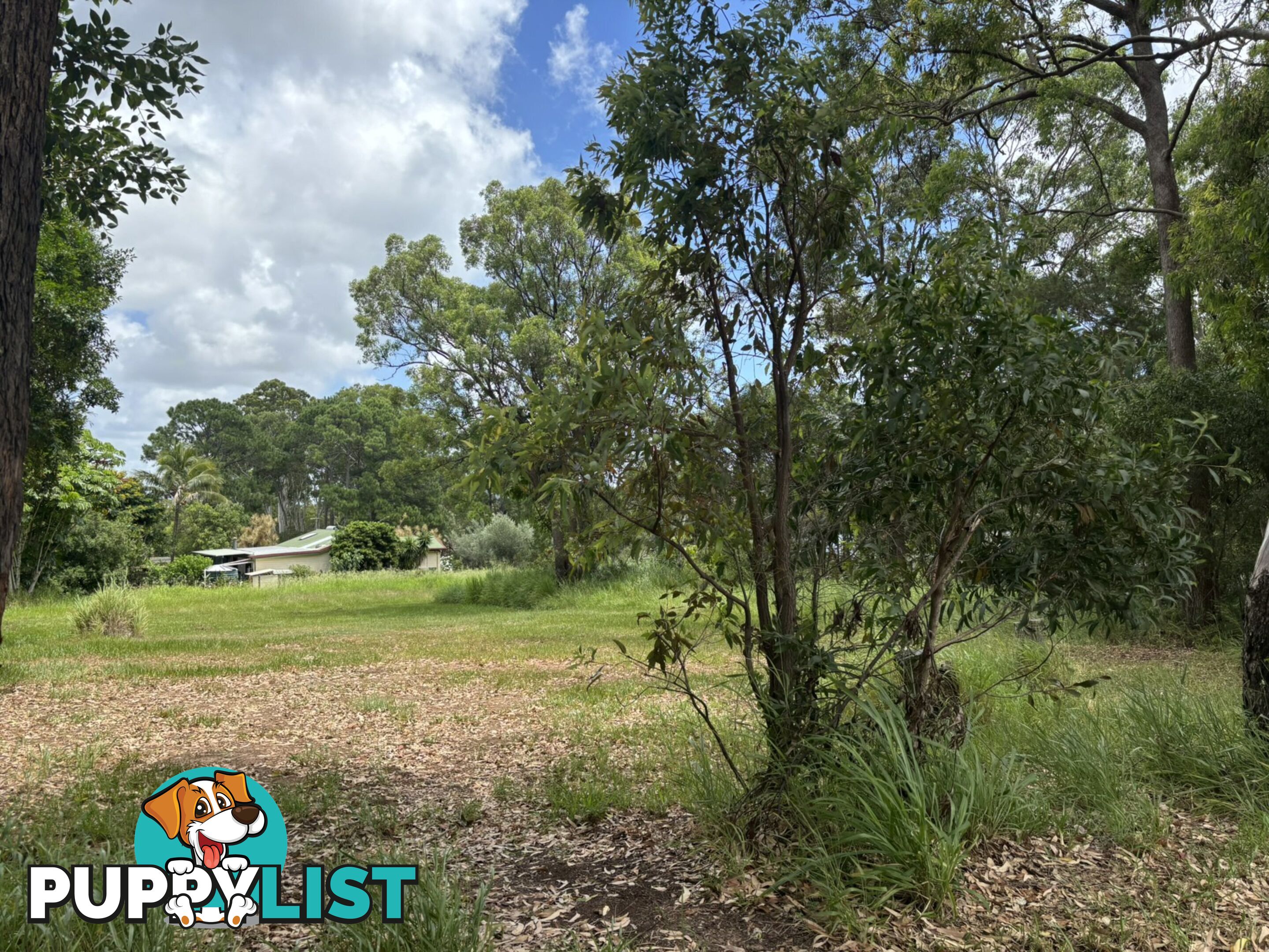 57 High Central Road MACLEAY ISLAND QLD 4184