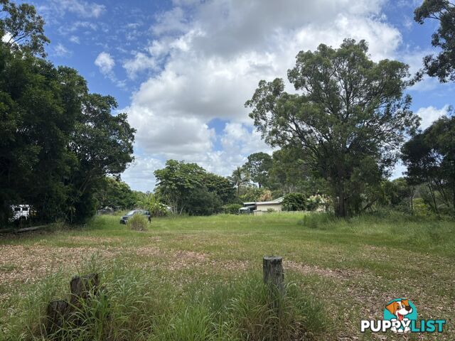 57 High Central Road MACLEAY ISLAND QLD 4184