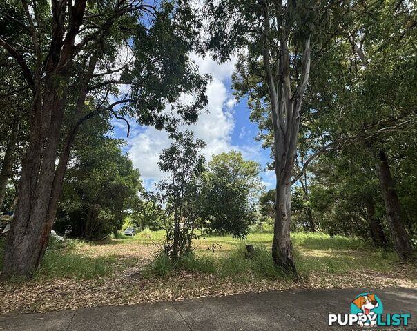 57 High Central Road MACLEAY ISLAND QLD 4184