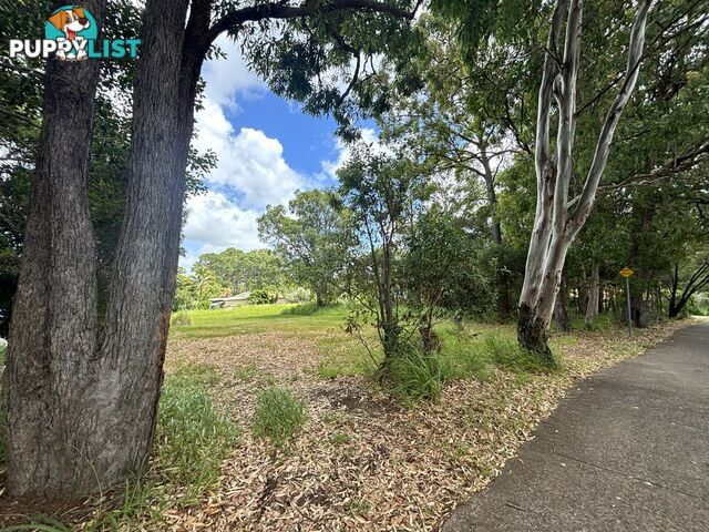 57 High Central Road MACLEAY ISLAND QLD 4184