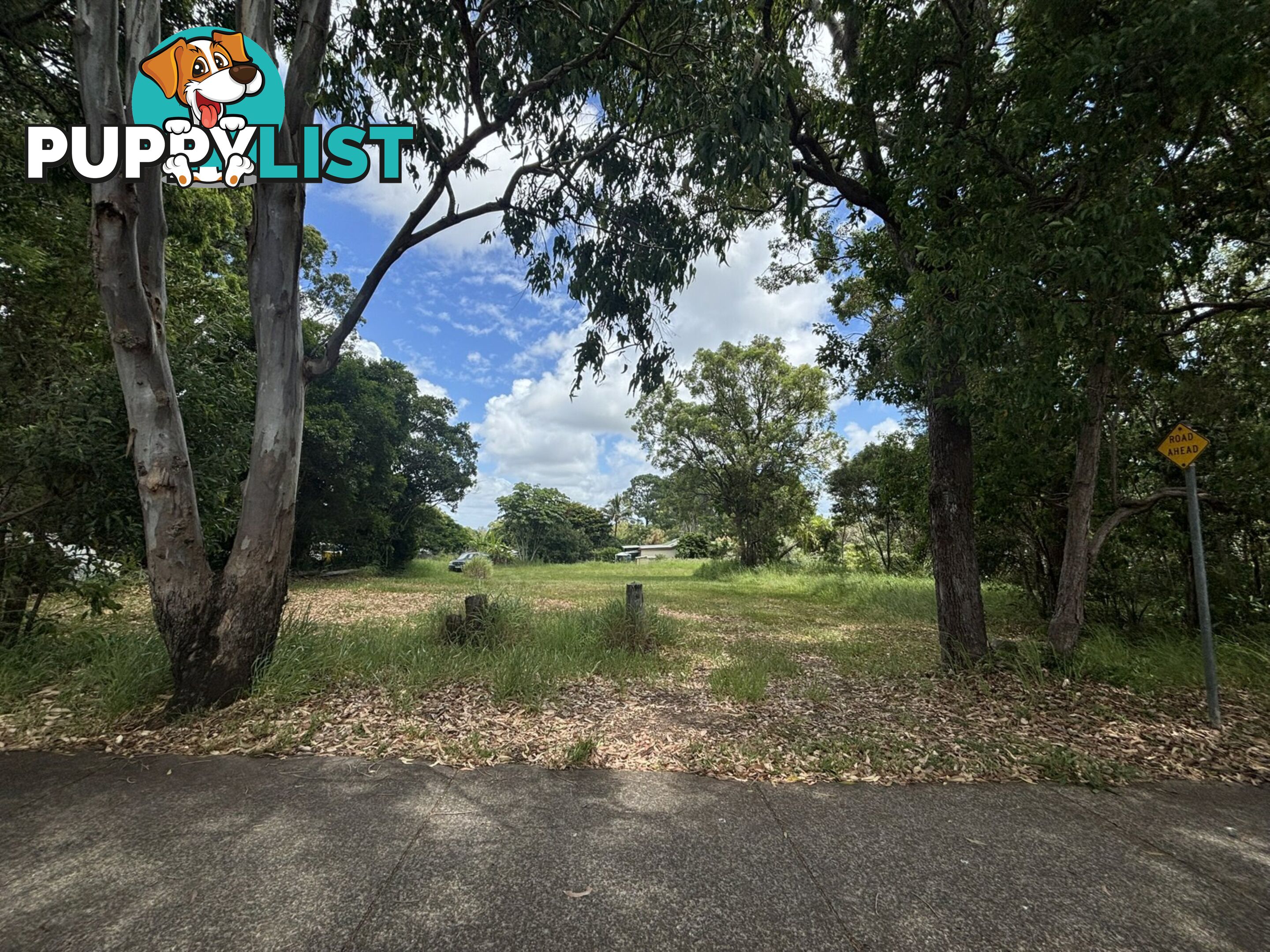 57 High Central Road MACLEAY ISLAND QLD 4184