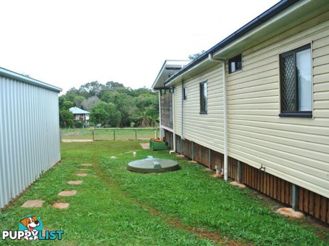 5 Conran Street MACLEAY ISLAND QLD 4184