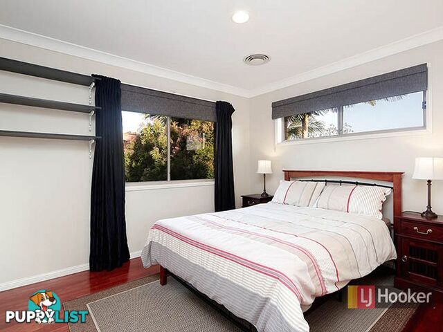 25 Piccadilly Place CARINDALE QLD 4152