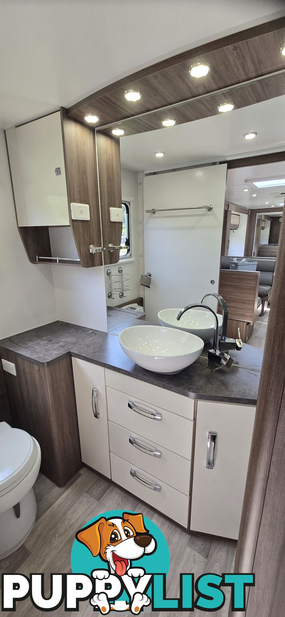 2016 JAYCO SILVERLINE 24.75-3 DOUBLE SLIDEOUT CARAVAN