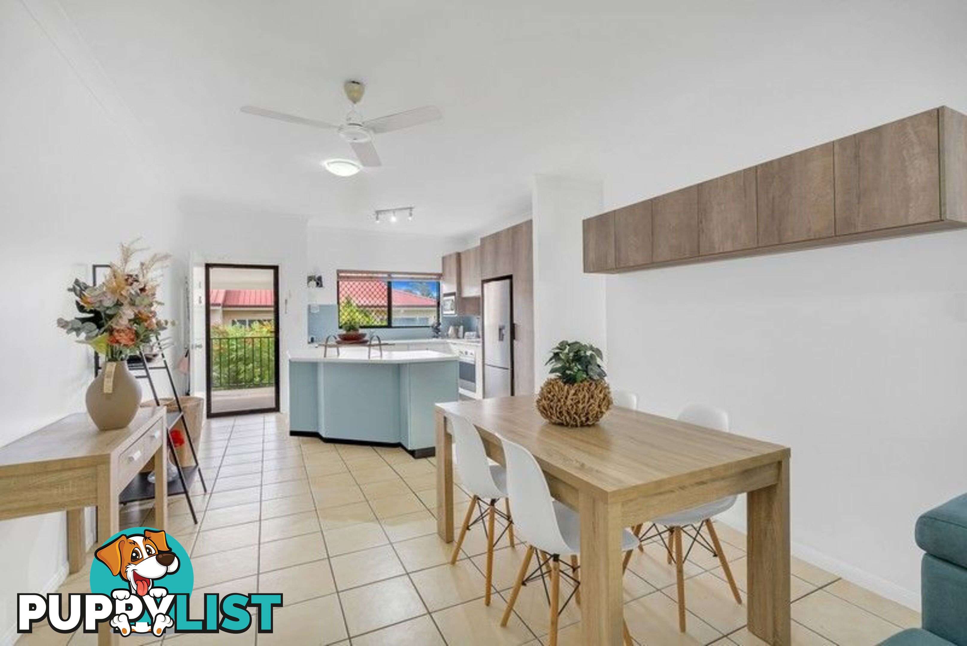 8 6 Short Street REDLYNCH QLD 4870