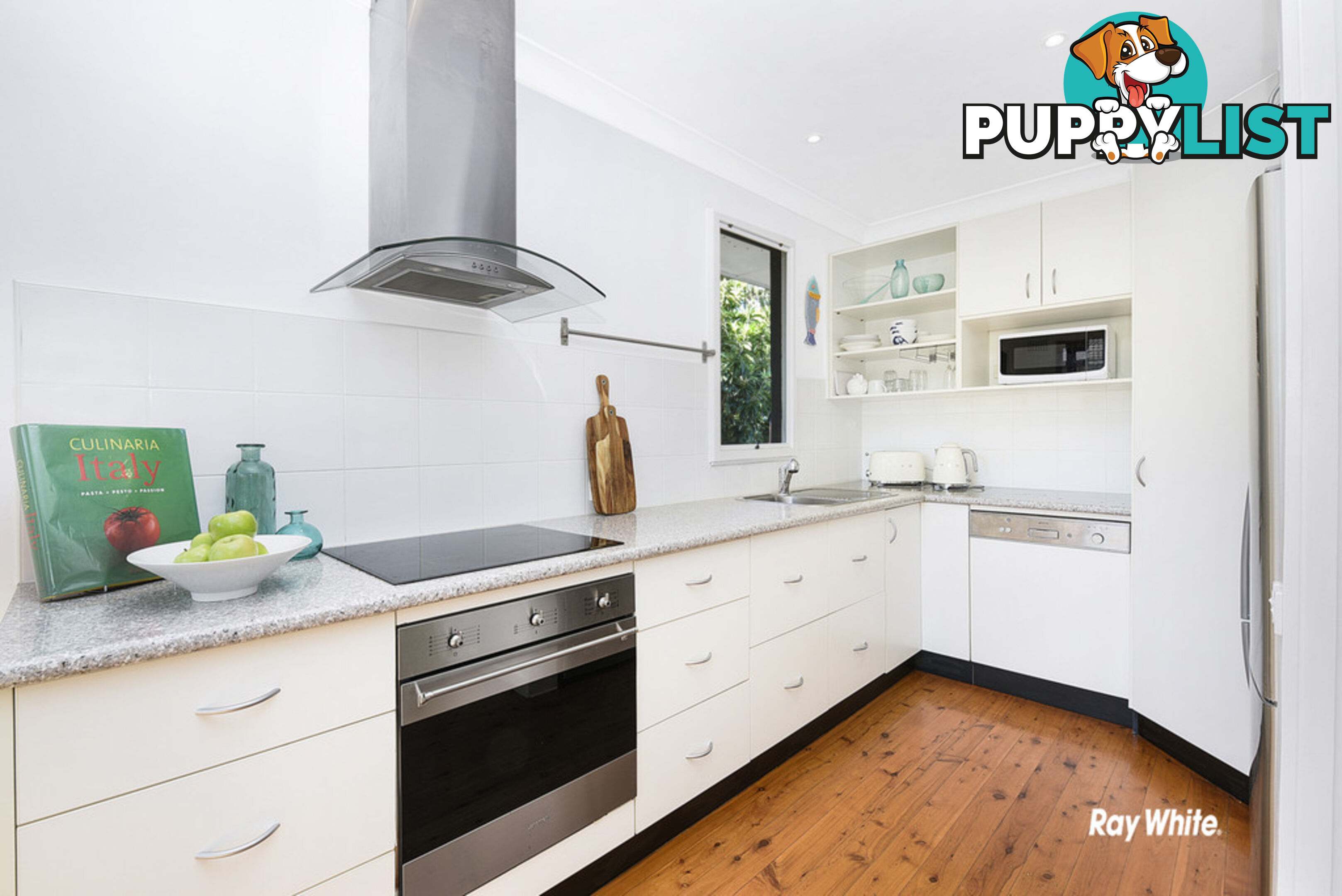 16 Beachcomber Avenue BUNDEENA NSW 2230