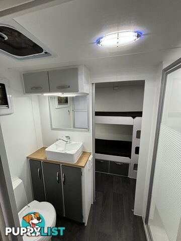 2023 Leader Caravans GOLD LE