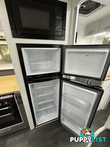 2023 Leader Caravans GOLD LE