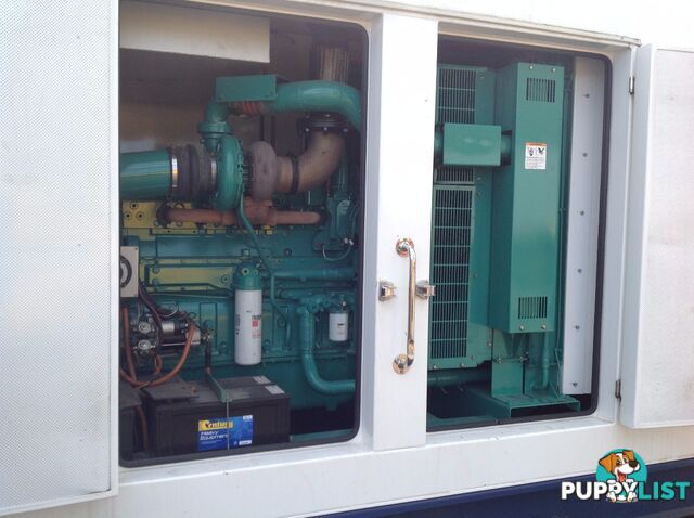 CUMMINS 550kVA GENERATOR