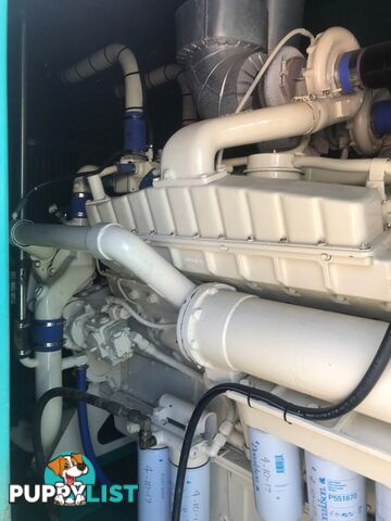 CUMMINS 650kVA GENERATOR