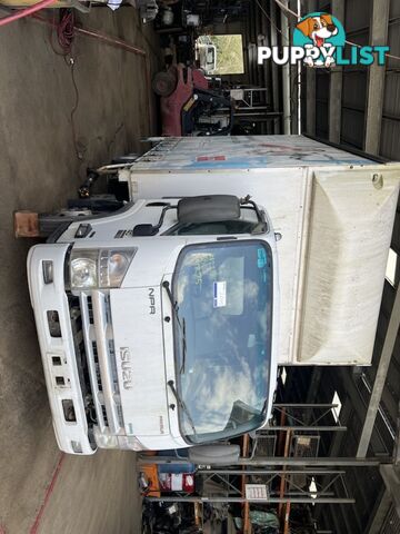 2013 ISUZU NPR 2254 JAANPR75HD7104638