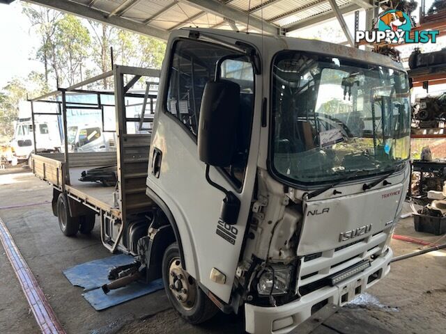 2010 ISUZU NLR200 2203 JAANLR85H87100510