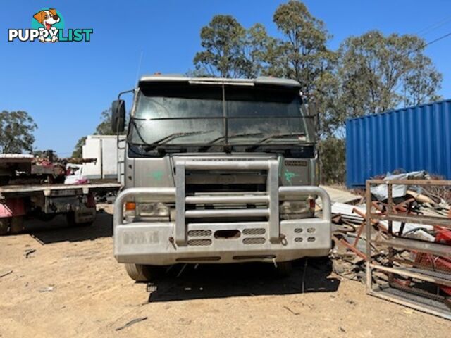 2004 NISSAN CWB483 2212 JNBCWB48300H00143