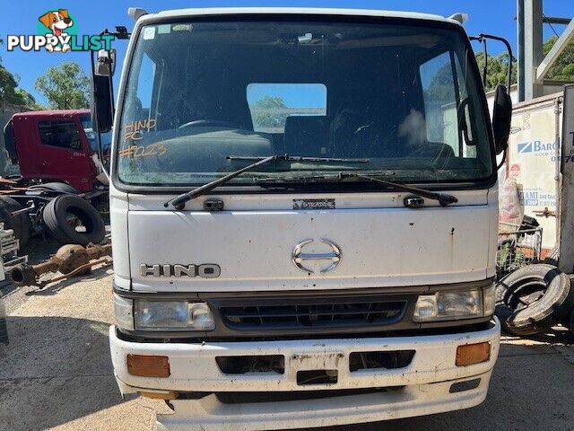 2002 HINO FC 2223 JHDFC3JLLXXX10329