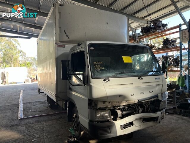 2014 MITSUBISHI FUSO CANTER 515 2205 JLFFEB21E0KJ10976