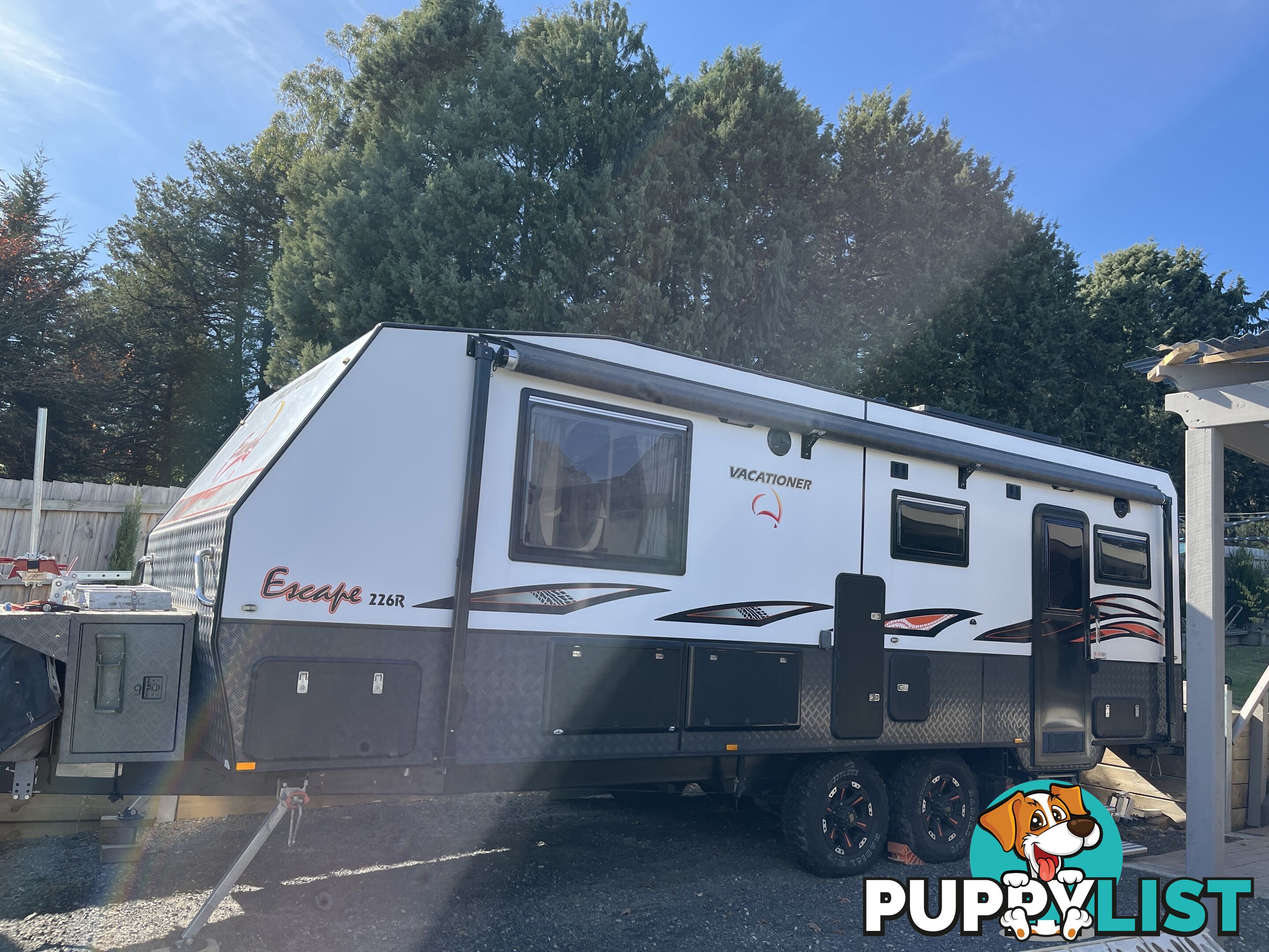 2018 Vacationer Escape