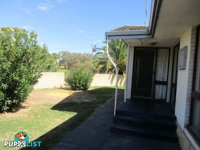 2 Pomfret Road SPEARWOOD WA 6163