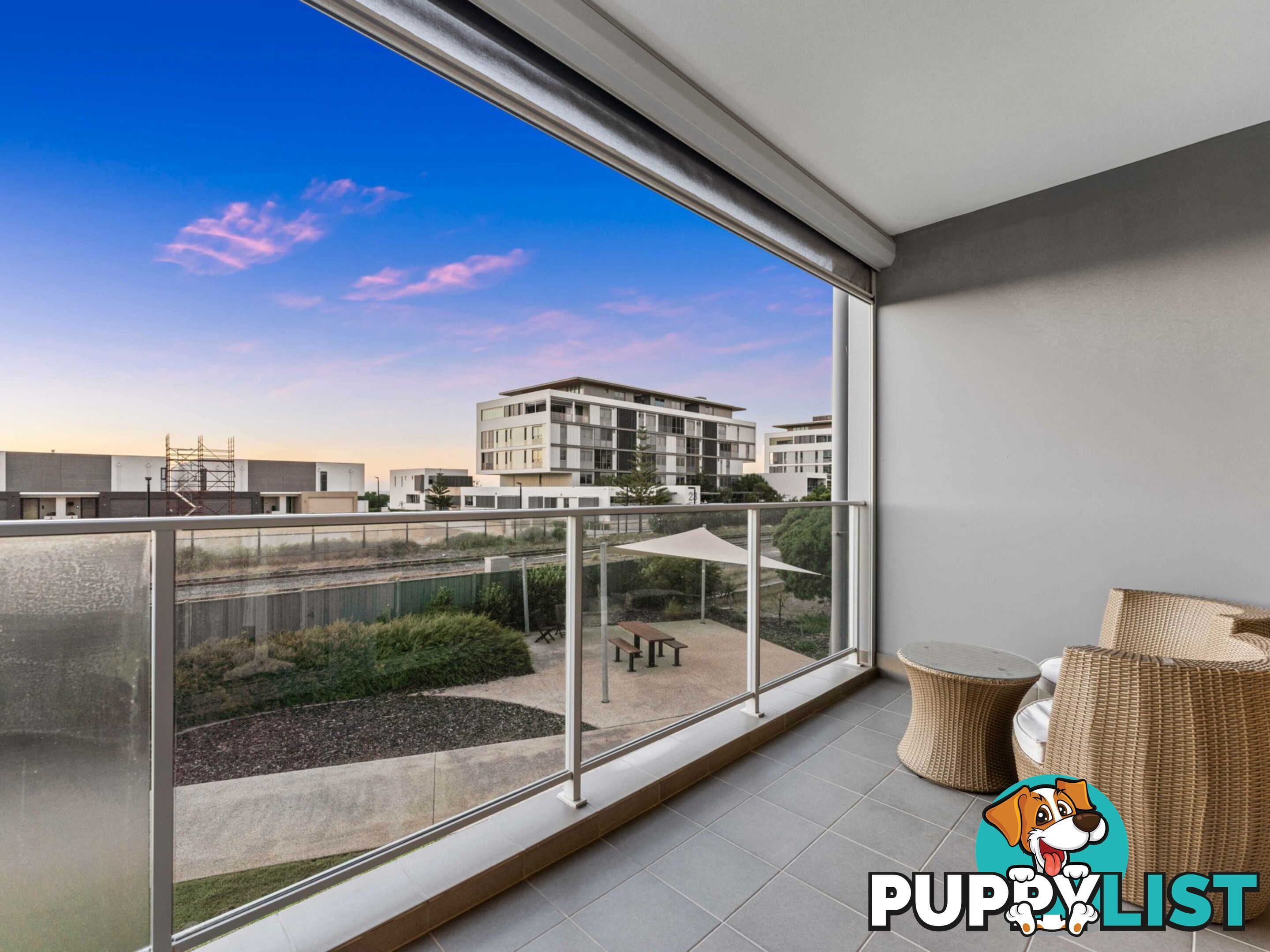 Unit 13/25 O'Connor Close NORTH COOGEE WA 6163