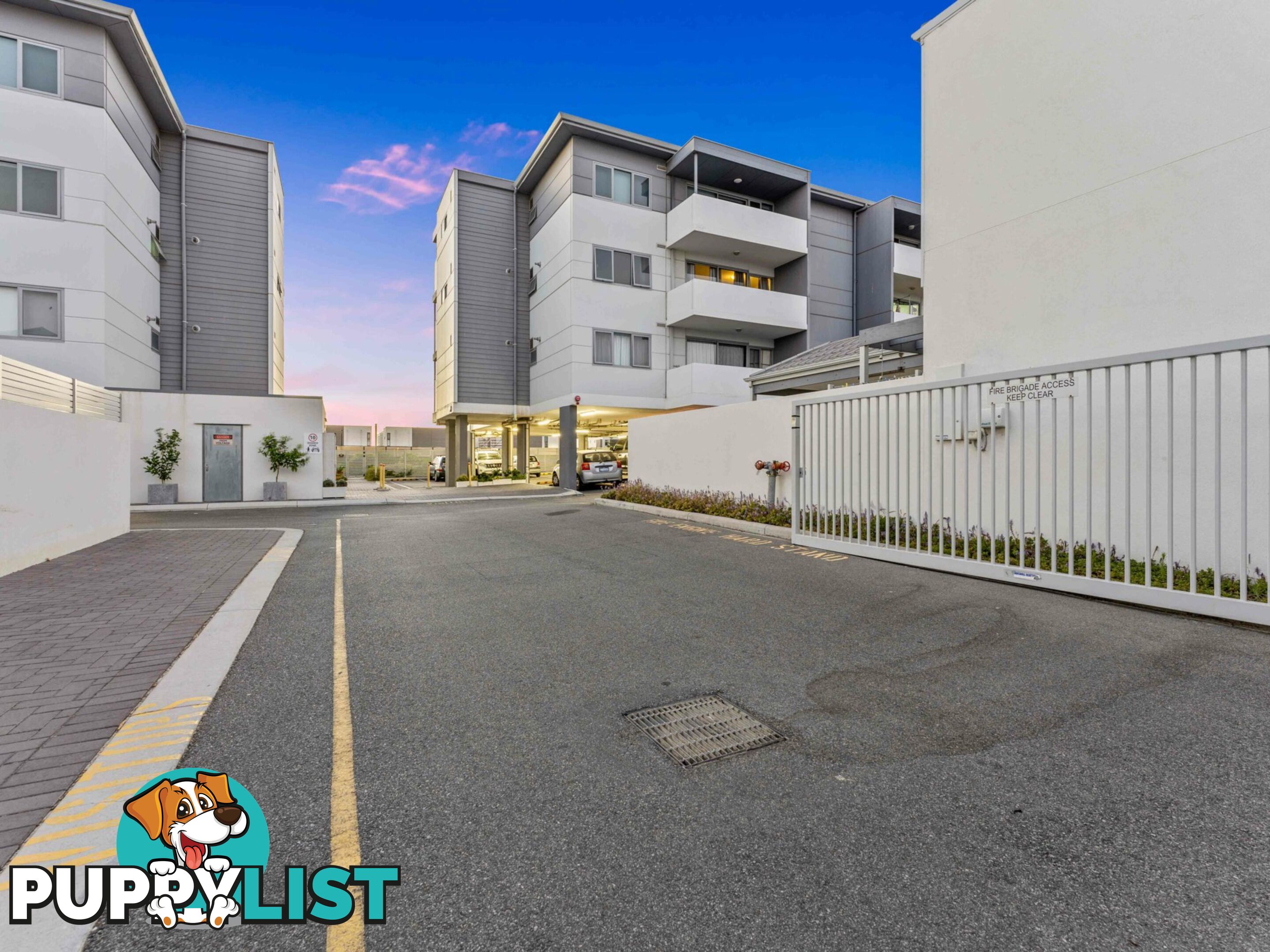 Unit 13/25 O'Connor Close NORTH COOGEE WA 6163