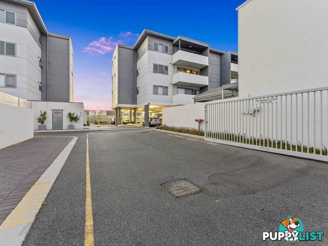 Unit 13/25 O'Connor Close NORTH COOGEE WA 6163