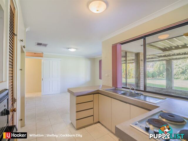 12 Eildon Court SOUTH LAKE WA 6164