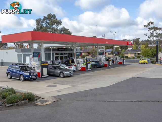 Woolworths/Caltex 123-125 Condon Street BENDIGO VIC 3550