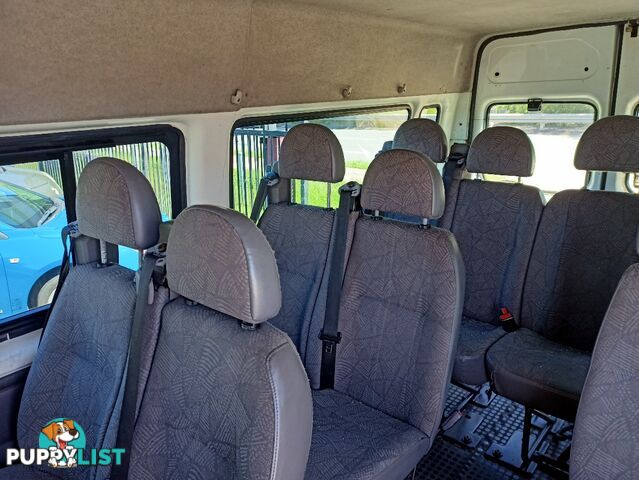 2003 FORD TRANSIT 12 SEAT VH BUS