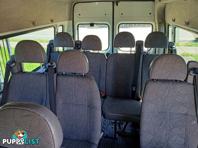 2003 FORD TRANSIT 12 SEAT VH BUS