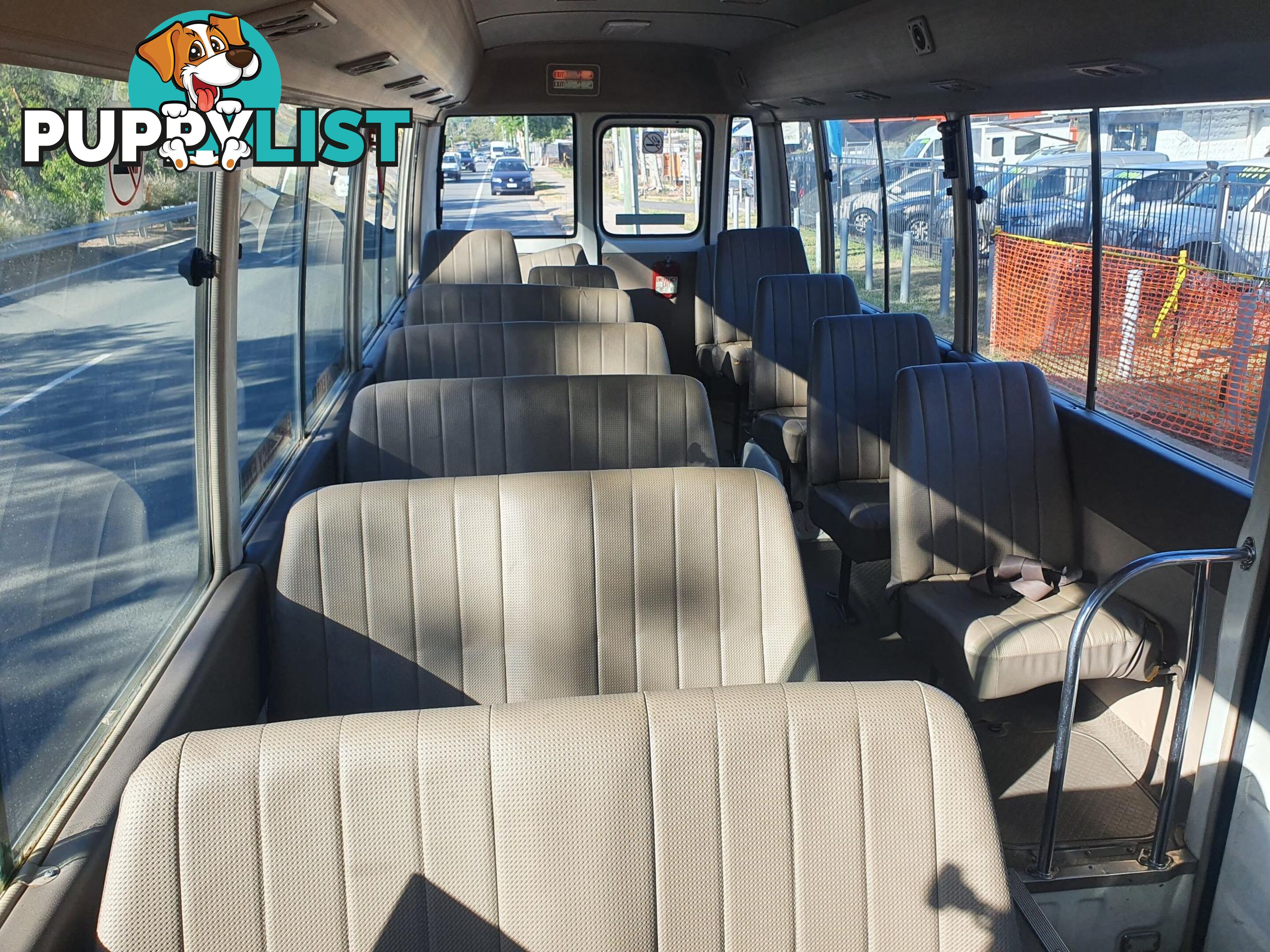 2001 TOYOTA COASTER   BUS