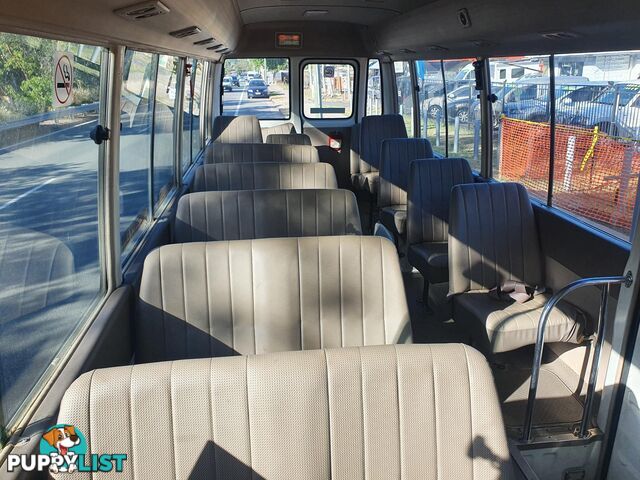 2001 TOYOTA COASTER   BUS