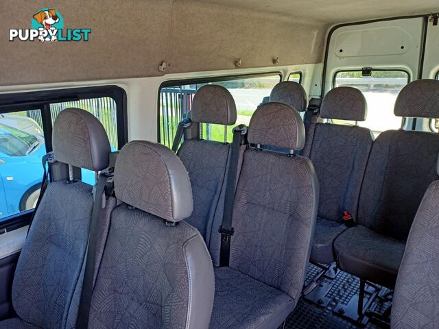 2003 Ford Transit VH Bus 12st 2dr Seq. Mac 5sp 2.4DT  Bus