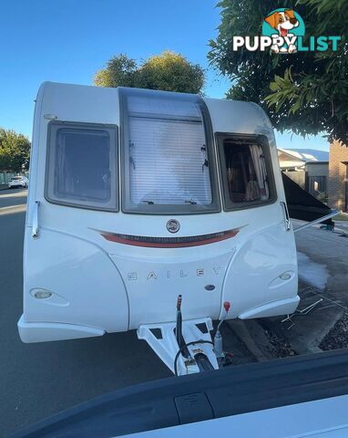 2017 Bailey UNICORN 7.9m (26ft) Pamplona