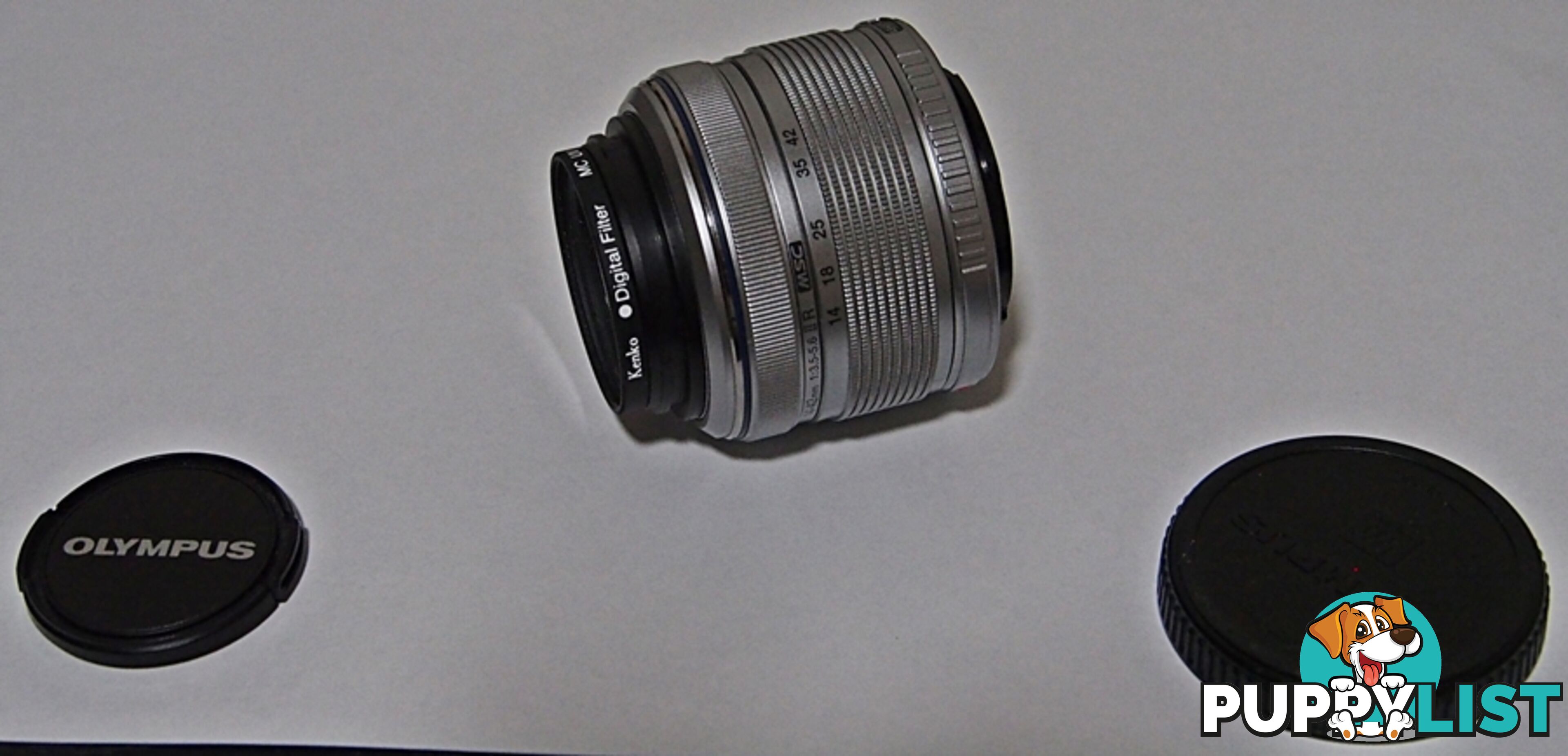 Olympus M.Zuiko ED 14-42mm f3.5-5.6 R Micro 4/3 Silver zoom lens