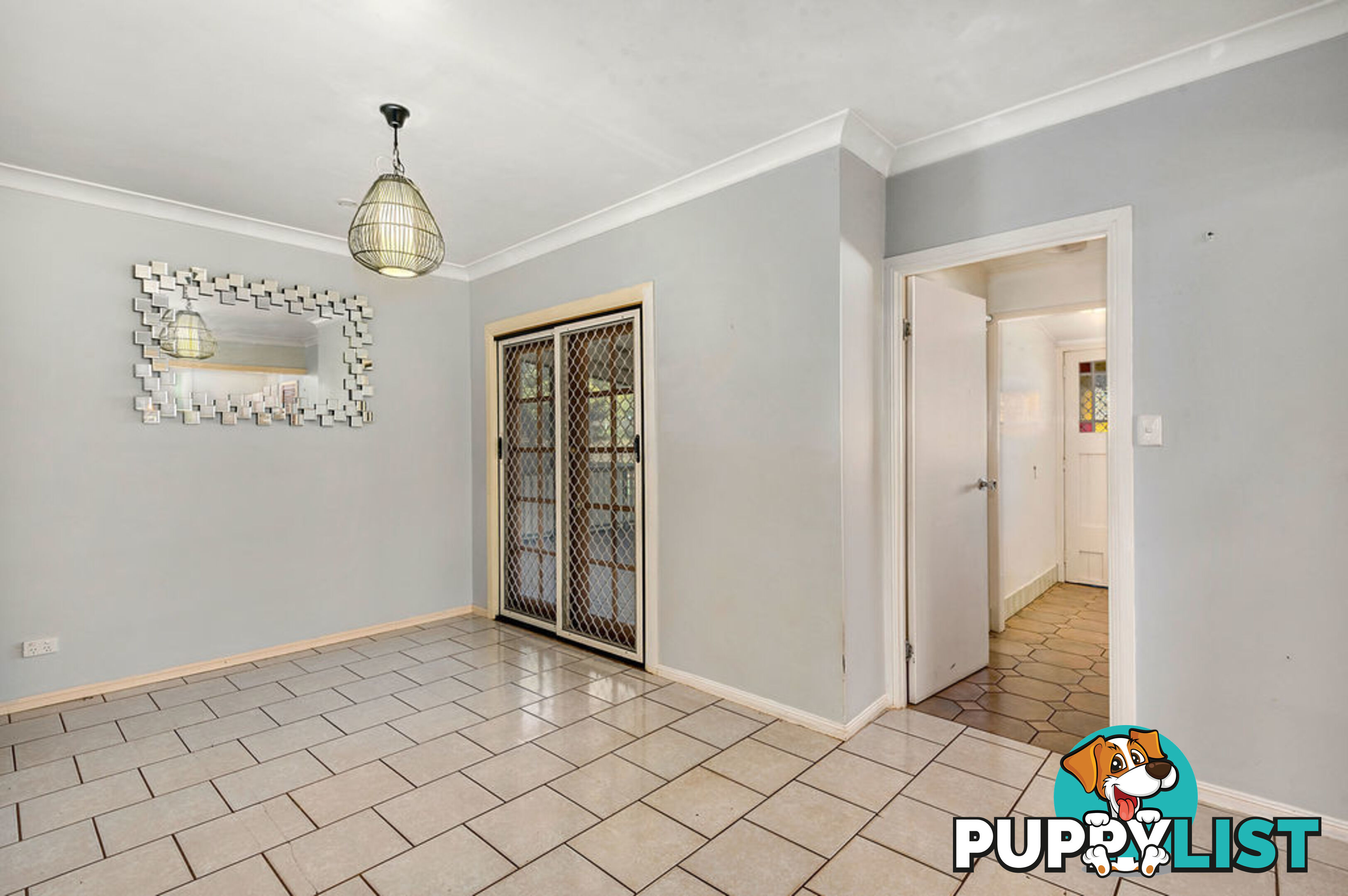 16 Gatfield Street NEWTOWN QLD 4350