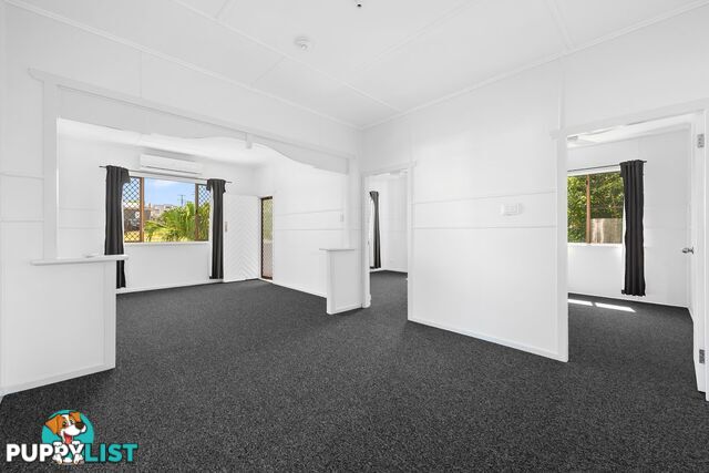 1 Kenilworth Street NORTH TOOWOOMBA QLD 4350