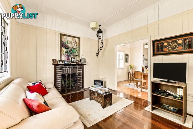 39 Clark Street SOUTH TOOWOOMBA QLD 4350