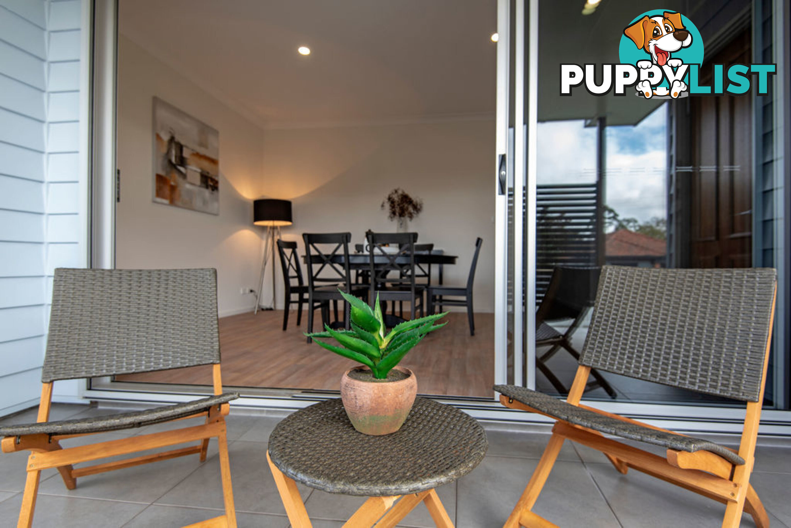 1 & 2/11 Helen Street NEWTOWN QLD 4350