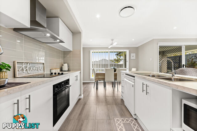 39 McAulay Avenue HIGHFIELDS QLD 4352