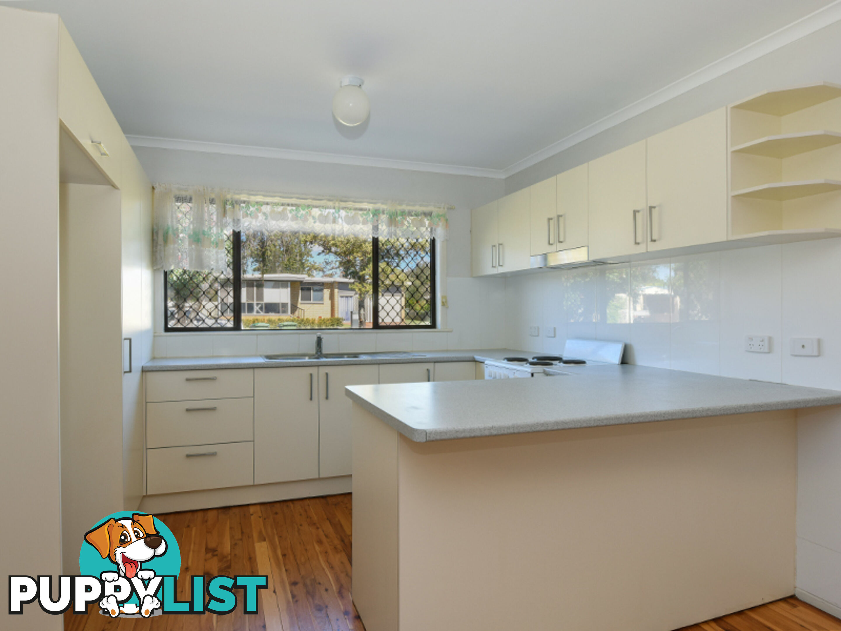 19 Canberra Street HARRISTOWN QLD 4350