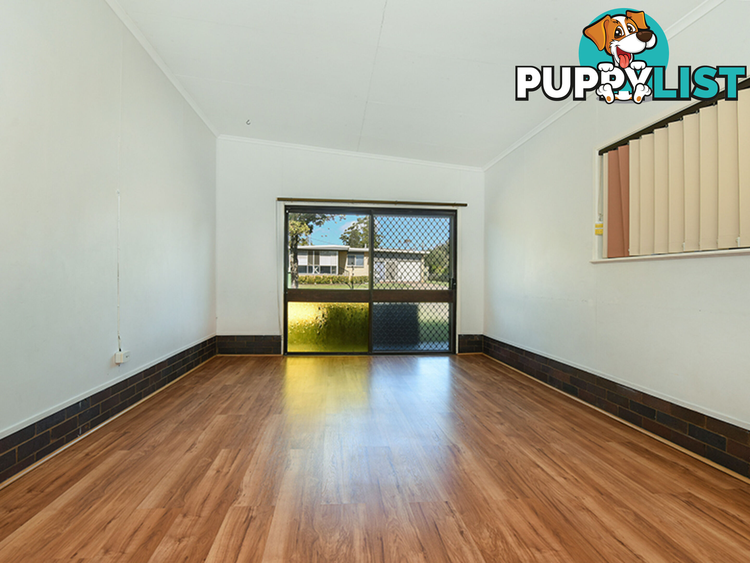 19 Canberra Street HARRISTOWN QLD 4350